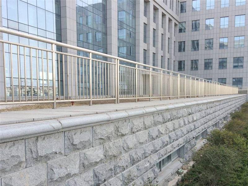 芝麻灰石材案例